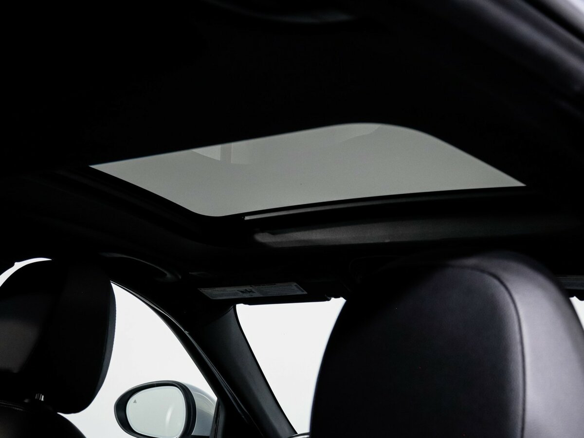 Б/У Альфа Ромео Гьюлиа 2021 года. Фото: #16