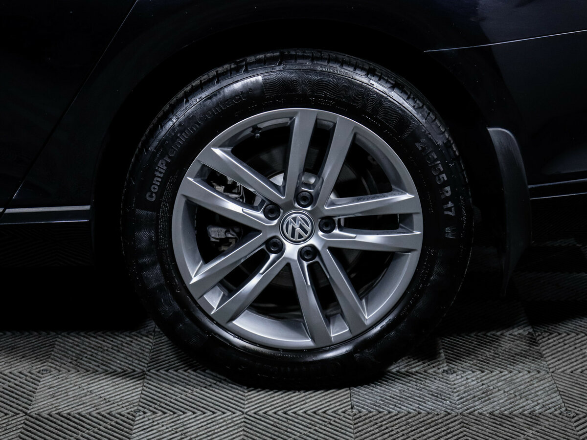 Б/У Фольксваген Пассат 2016 года. Фото: #12