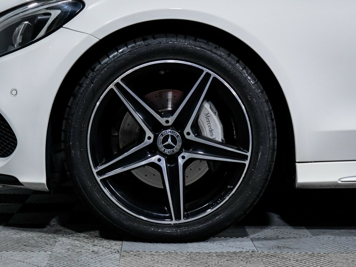 Б/У Мерседес-Бенц Ц-Класс 2018 года. Фото: #13