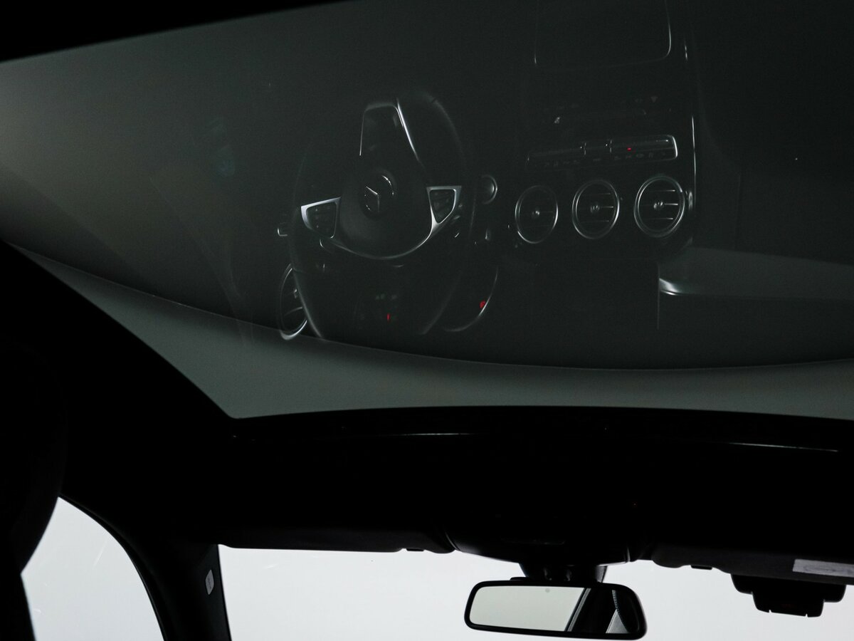 Б/У Мерседес-Бенц Ц-Класс 2018 года. Фото: #18