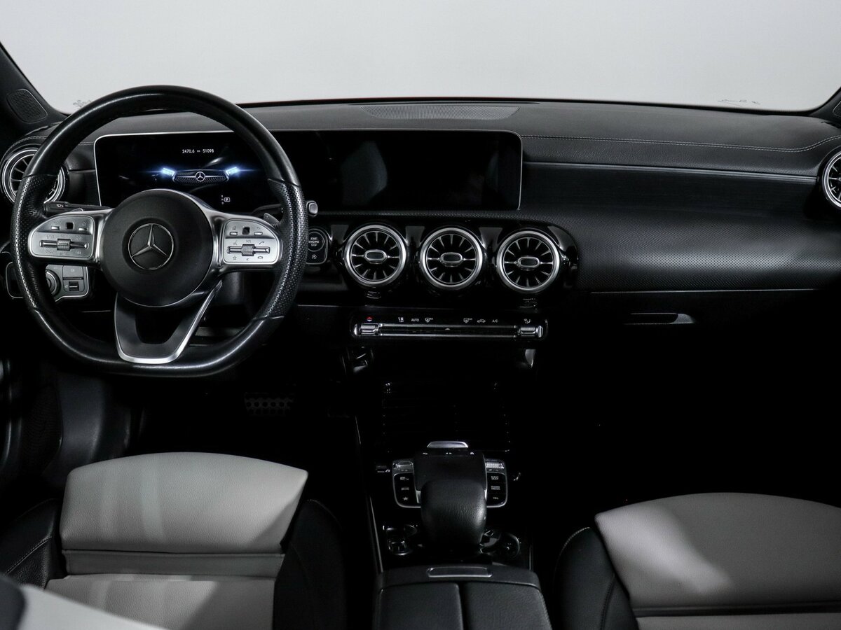 Б/У Мерседес-Бенц КЛА 2019 года. Фото: #9