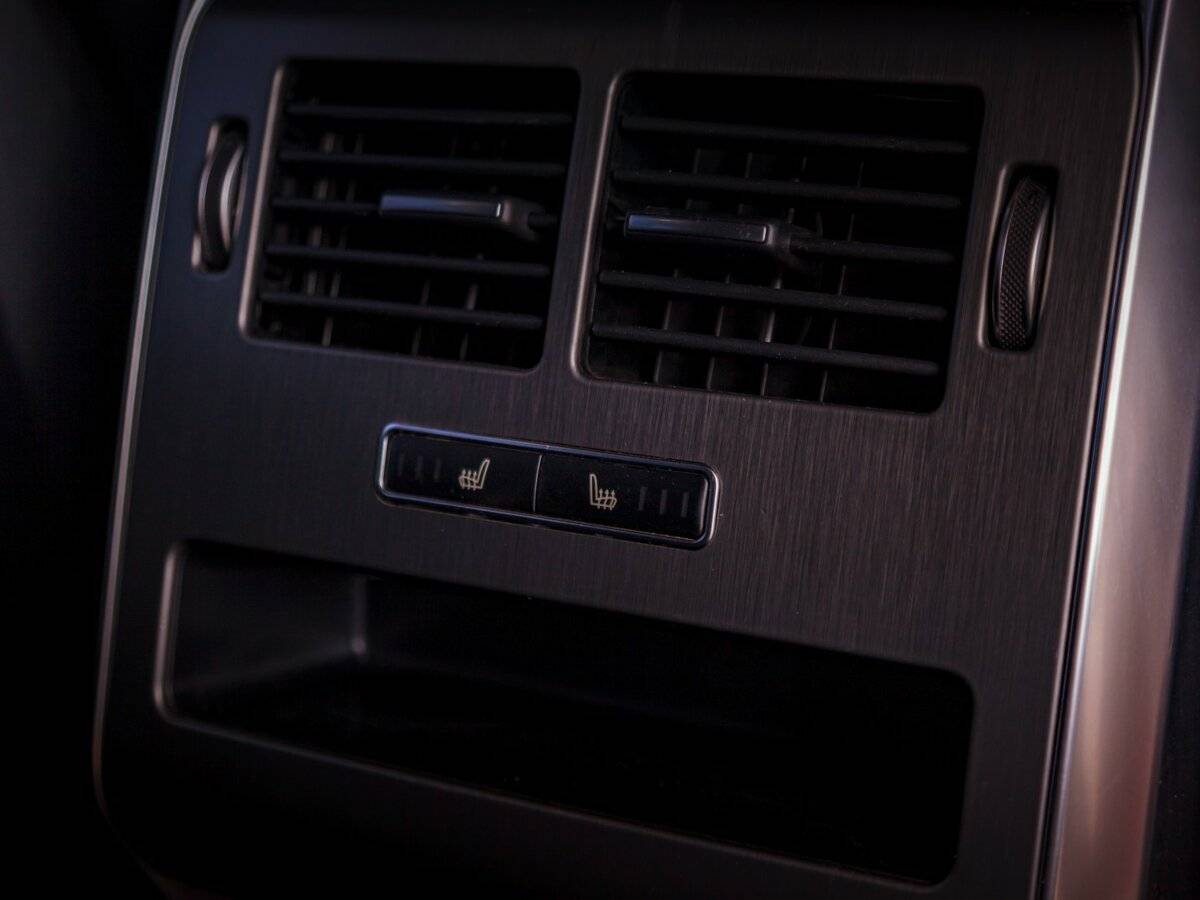 Б/У Лэнд Ровер Рэнж Ровер Спорт 2013 года. Фото: #20