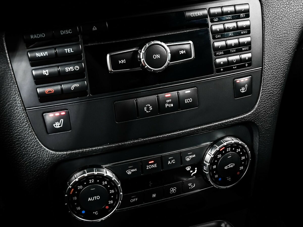 Б/У Мерседес-Бенц ГЛК-Класс 2013 года. Фото: #13