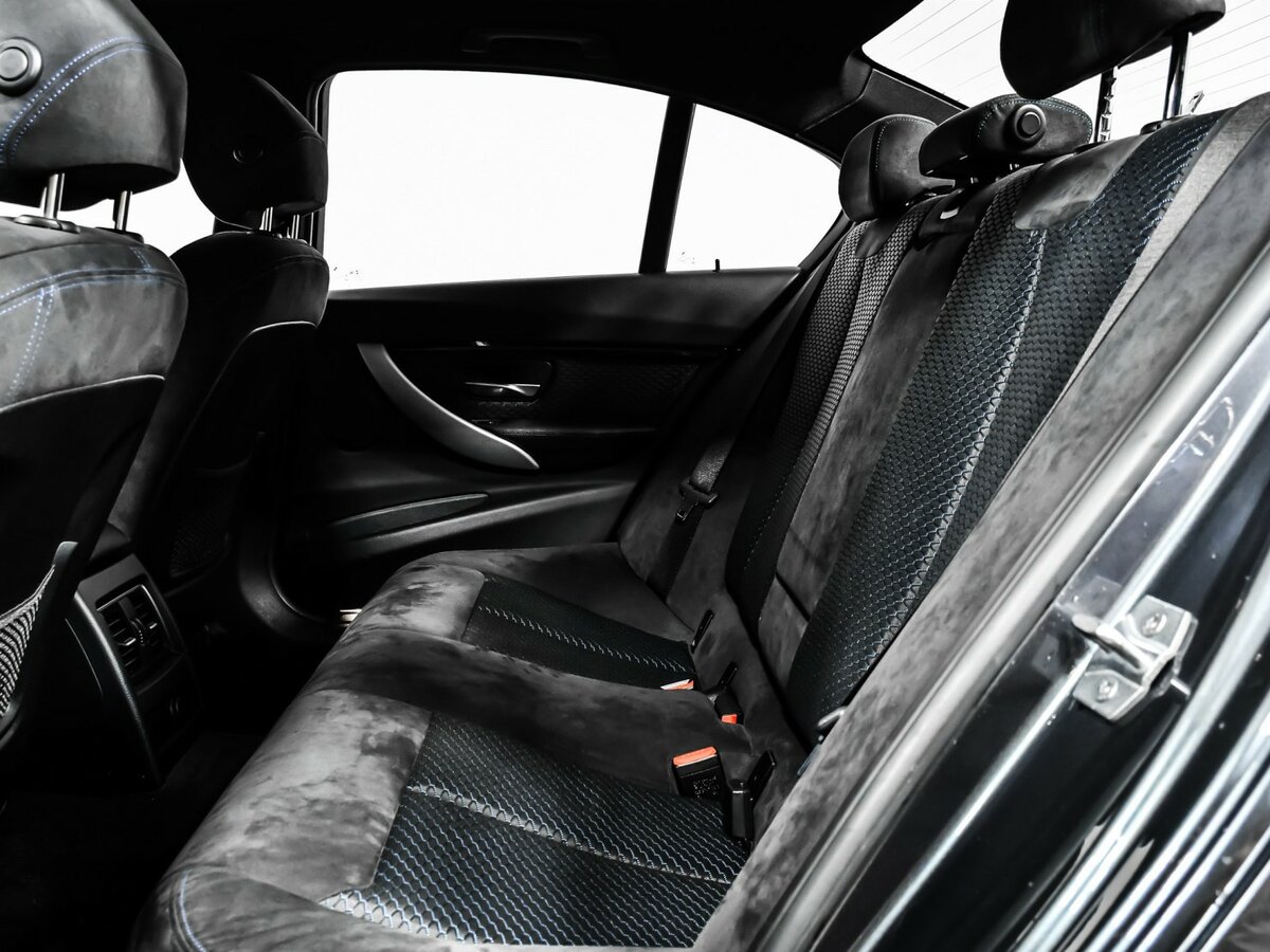 Б/У БМВ 3 серии 2017 года. Фото: #11