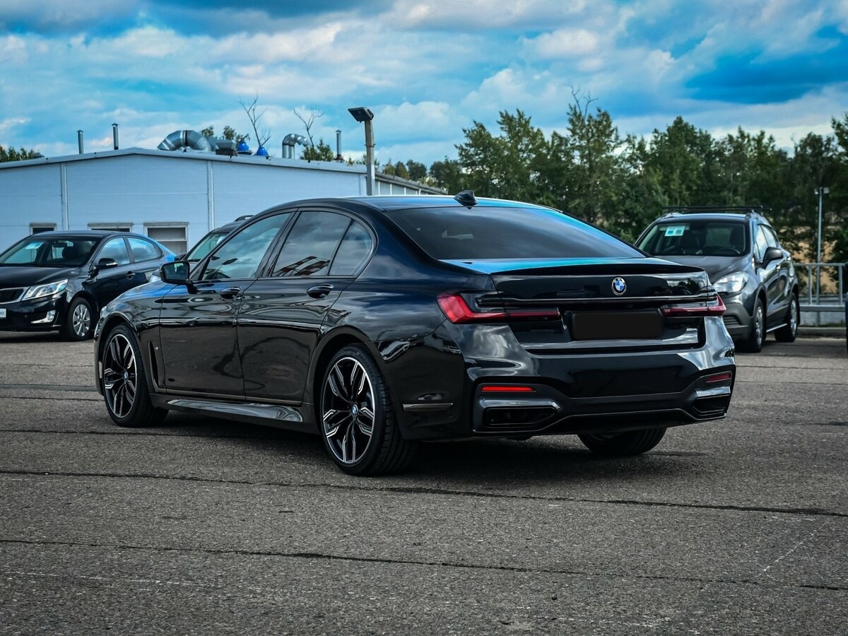 Б/У БМВ 7 серии 2020 года. Фото: #6