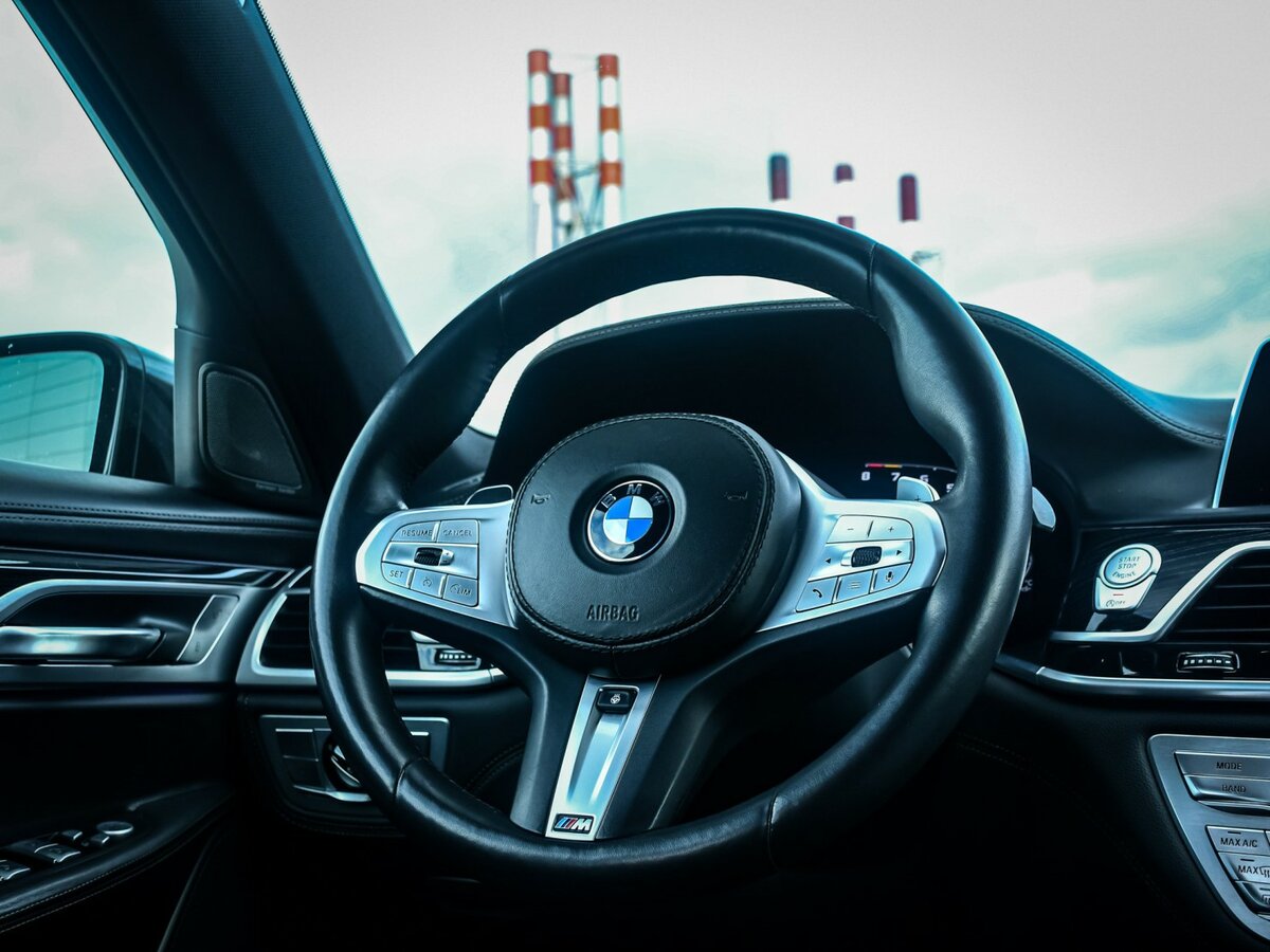 Б/У БМВ 7 серии 2020 года. Фото: #16