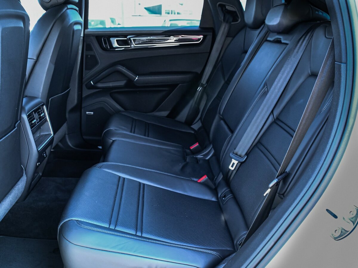 Б/У Порш Кайен 2021 года. Фото: #14