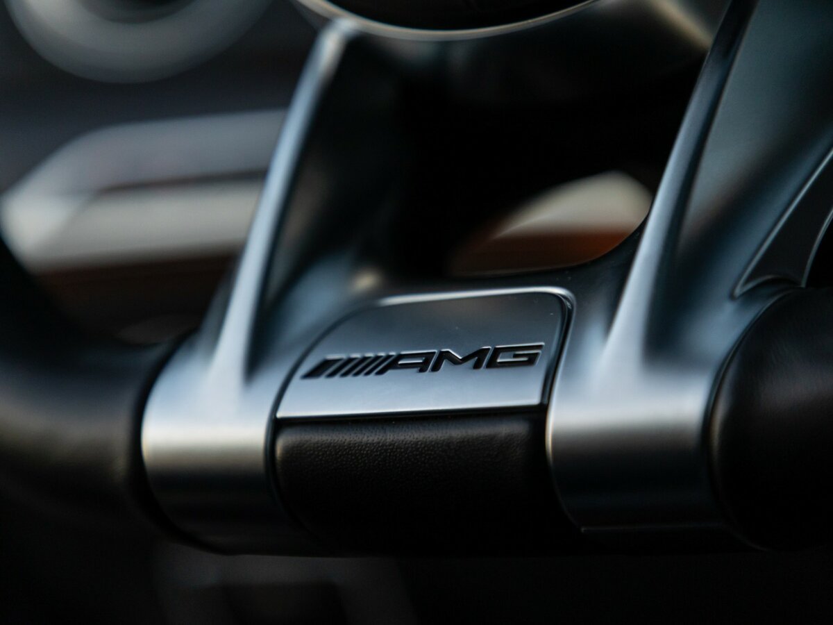 Б/У Мерседес-Бенц С-Класс 2019 года. Фото: #24