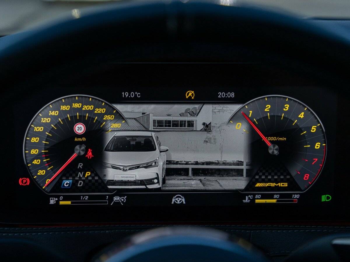 Б/У Мерседес-Бенц С-Класс 2019 года. Фото: #26
