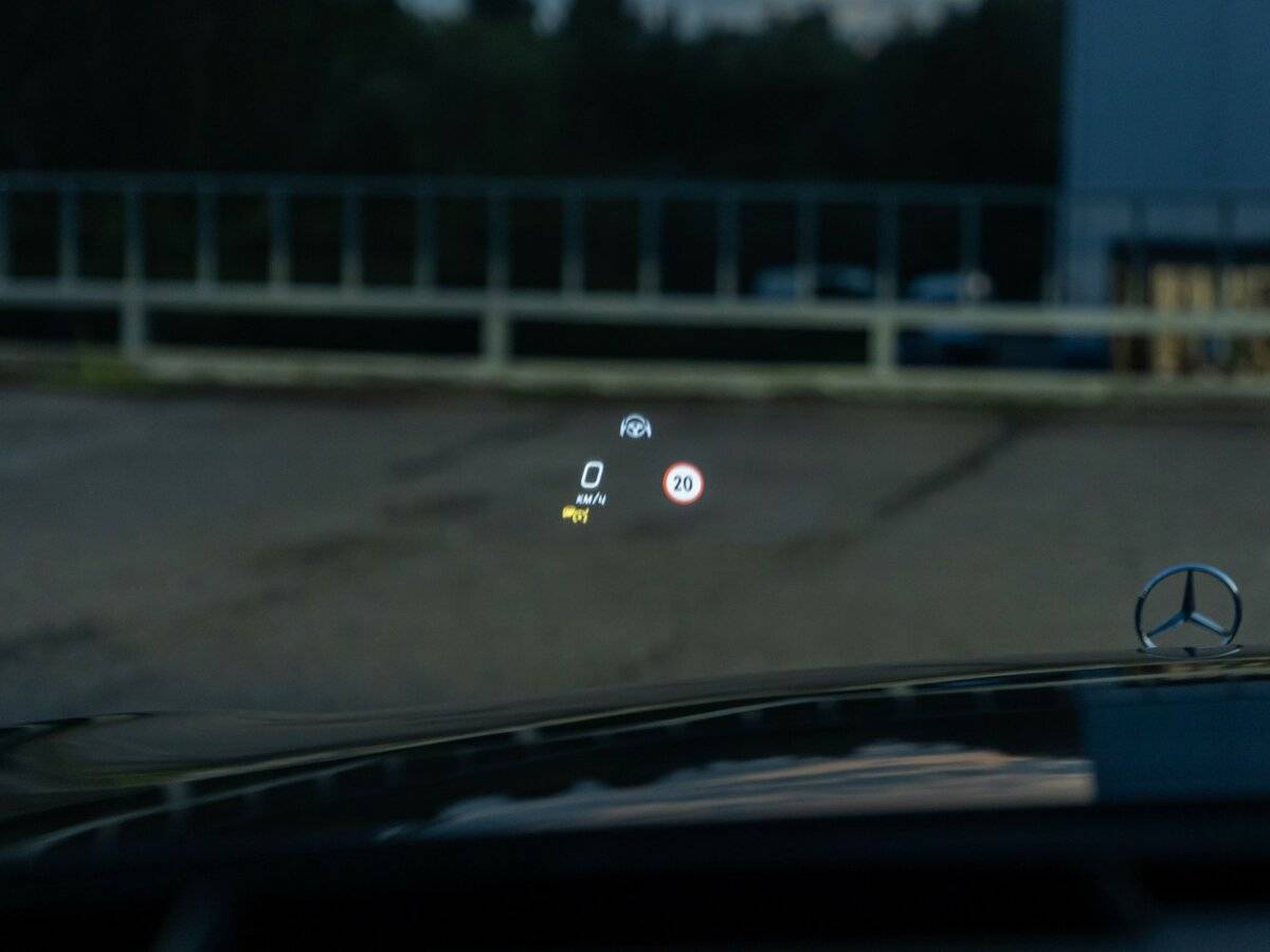 Б/У Мерседес-Бенц С-Класс 2019 года. Фото: #28