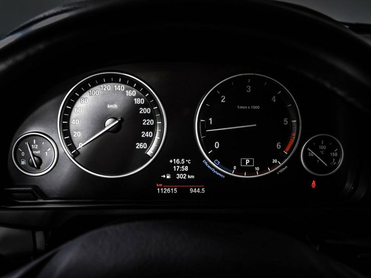 Б/У БМВ Икс5 2014 года. Фото: #8