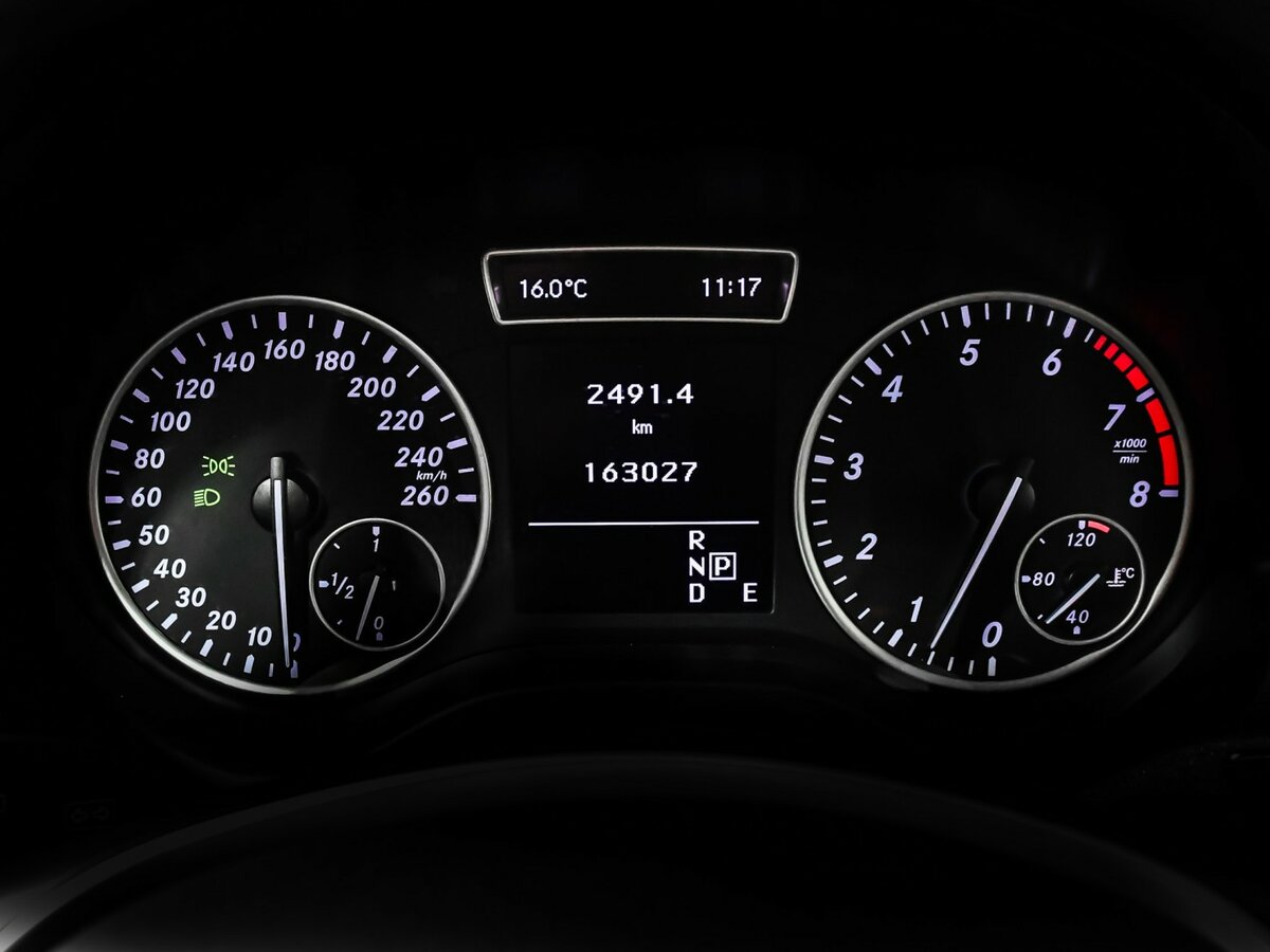 Б/У Мерседес-Бенц А-Класс 2013 года. Фото: #8