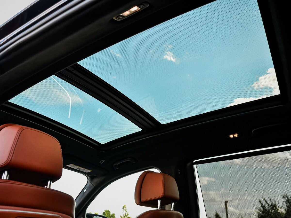 Б/У БМВ Икс7 2022 года. Фото: #23