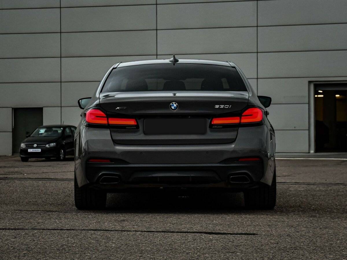 Б/У БМВ 5 серии 2021 года. Фото: #5