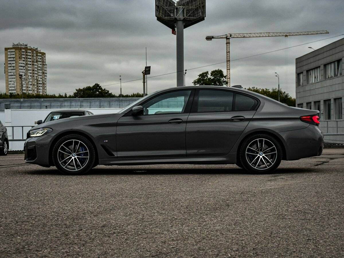 Б/У БМВ 5 серии 2021 года. Фото: #7