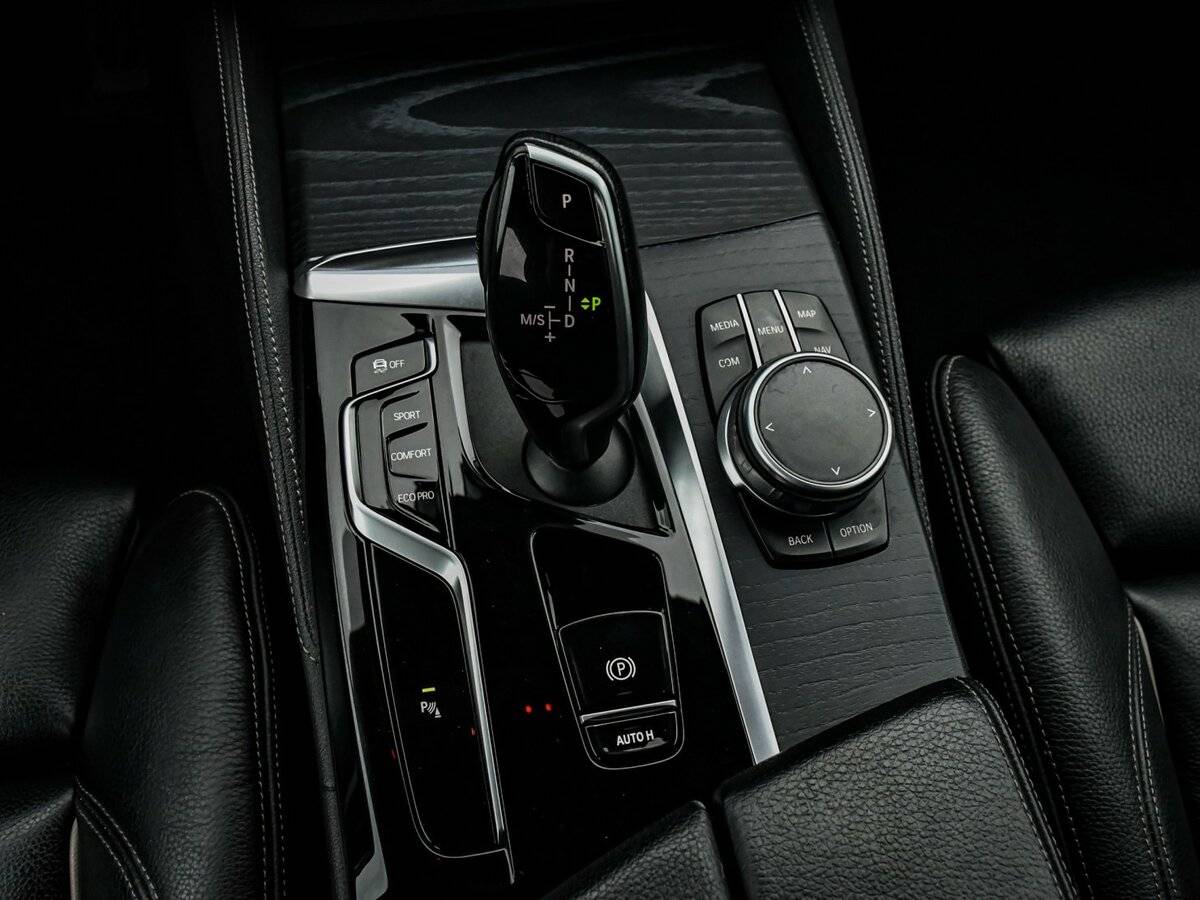 Б/У БМВ 5 серии 2021 года. Фото: #18