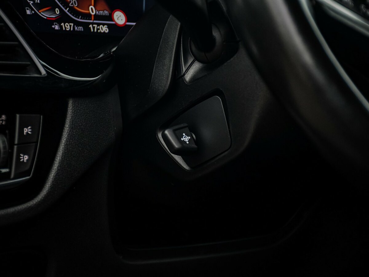 Б/У БМВ 5 серии 2021 года. Фото: #23