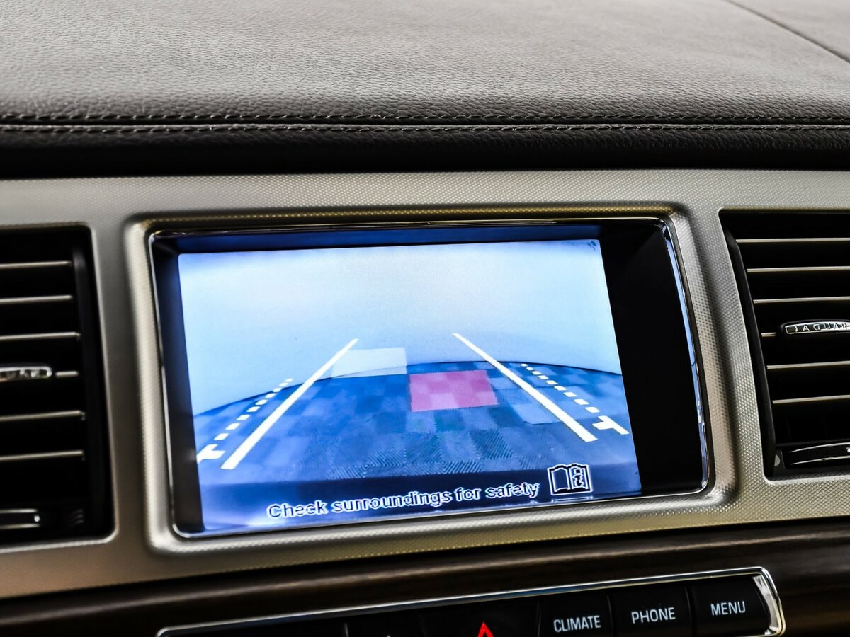 Б/У Ягуар ИксФ 2011 года. Фото: #11