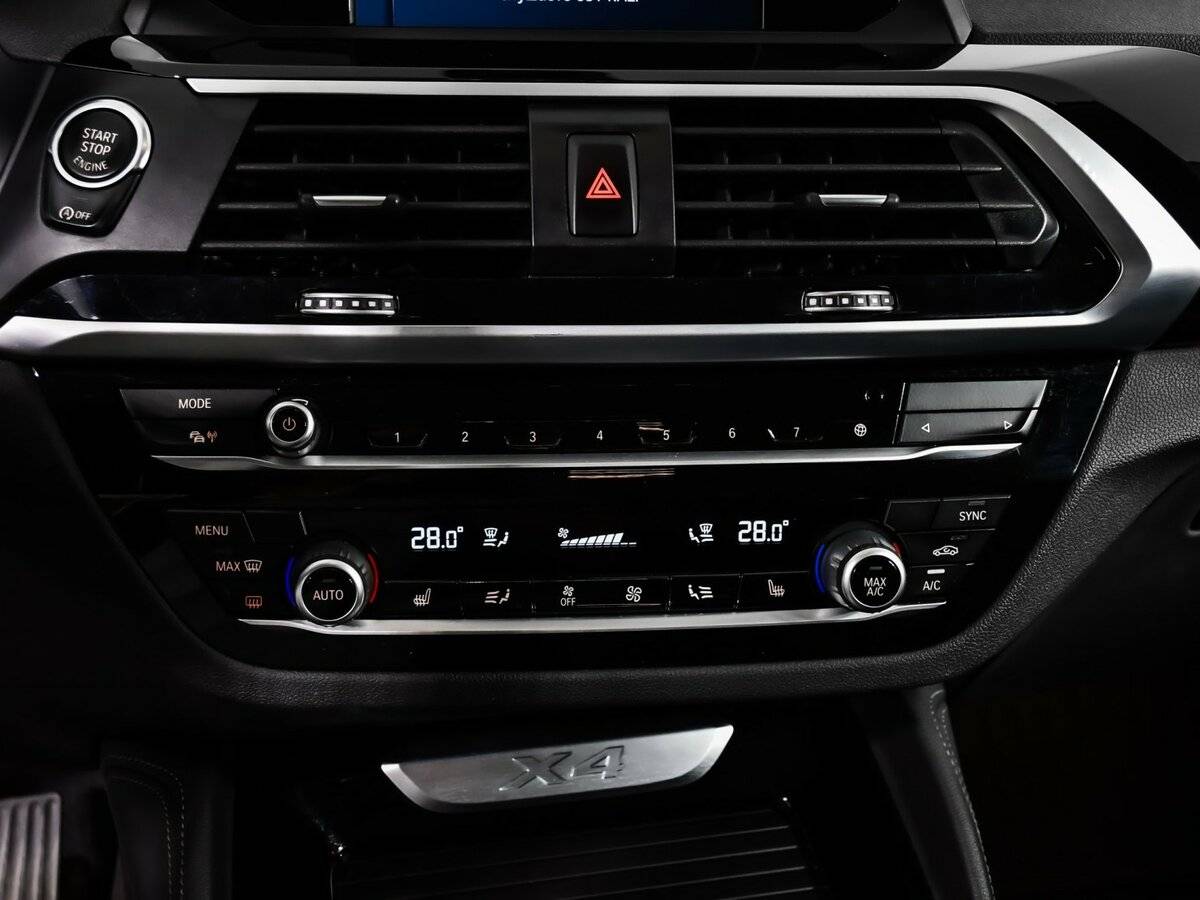 Б/У БМВ Икс4 2018 года. Фото: #15