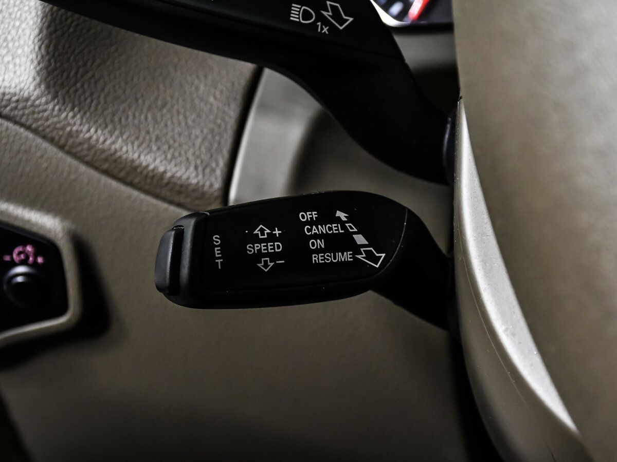 Б/У Ауди К5 2014 года. Фото: #14