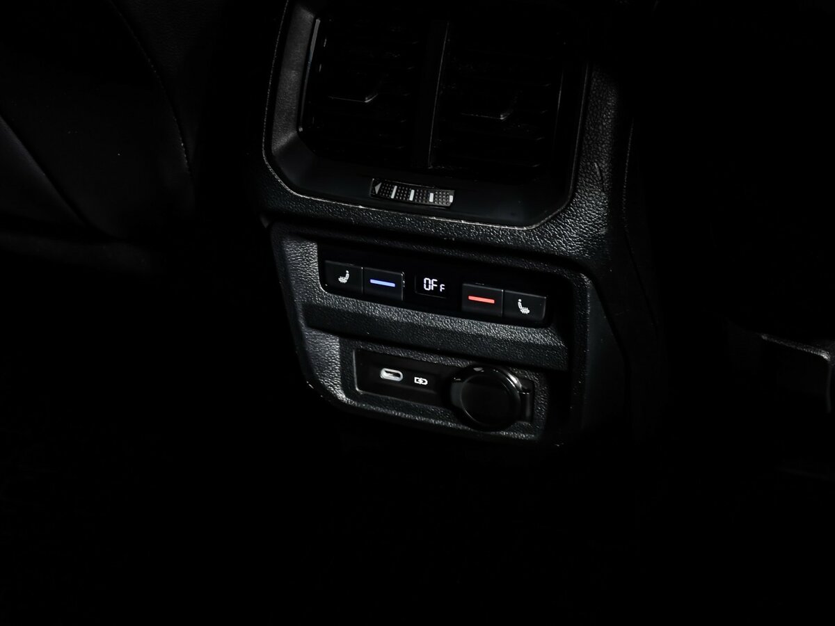 Б/У Фольксваген Тигуан 2020 года. Фото: #14