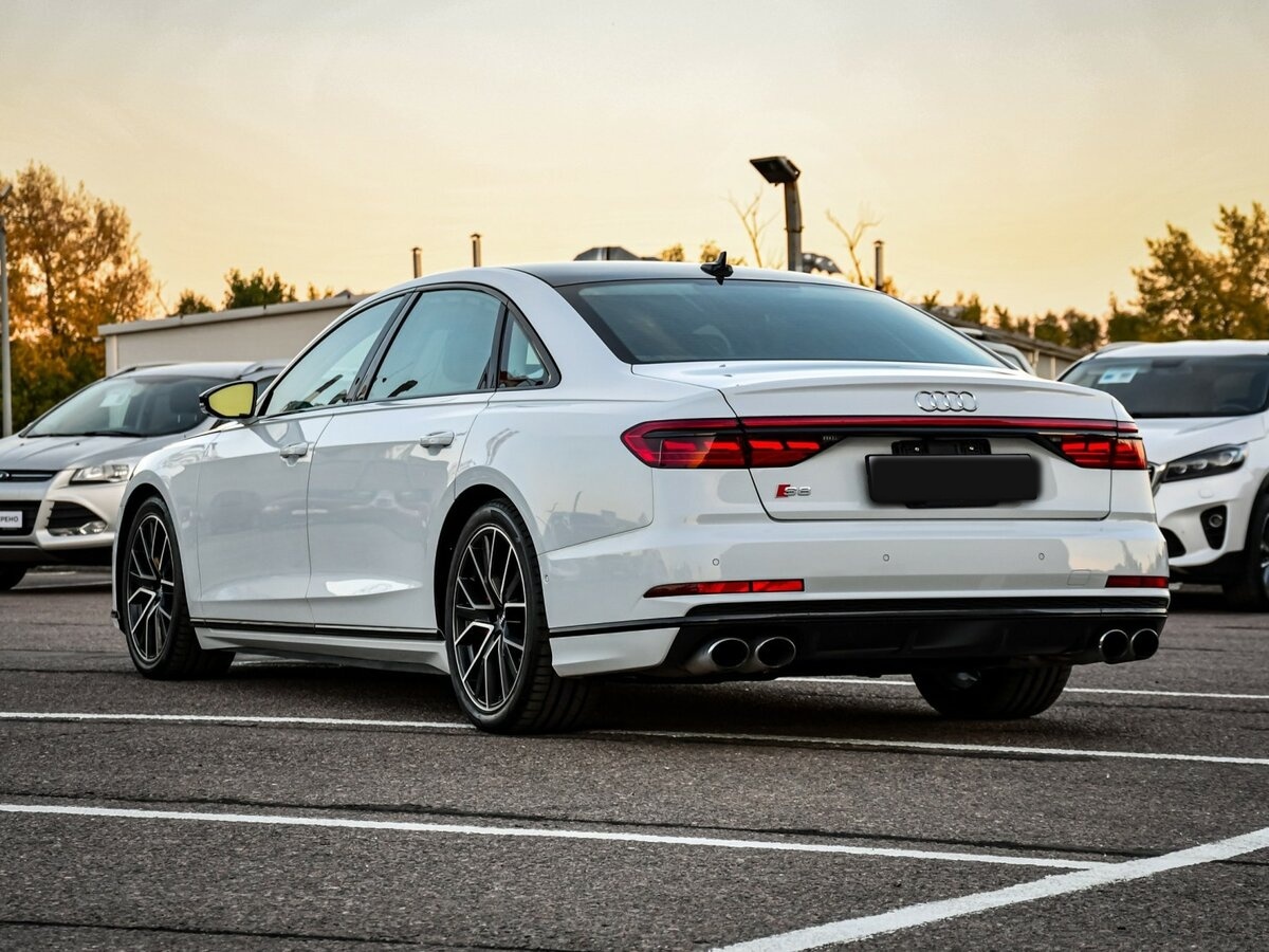 Б/У Ауди S8 2020 года. Фото: #5