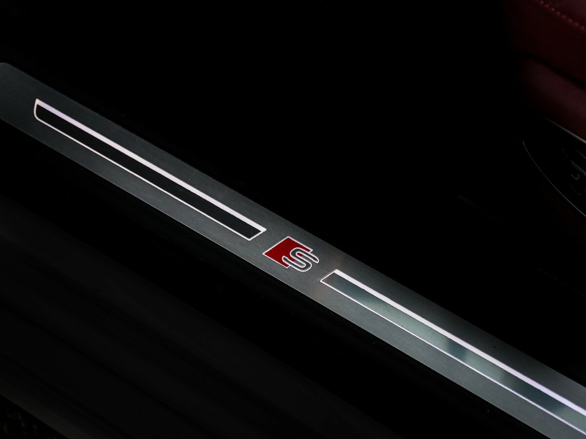 Б/У Ауди S8 2020 года. Фото: #20