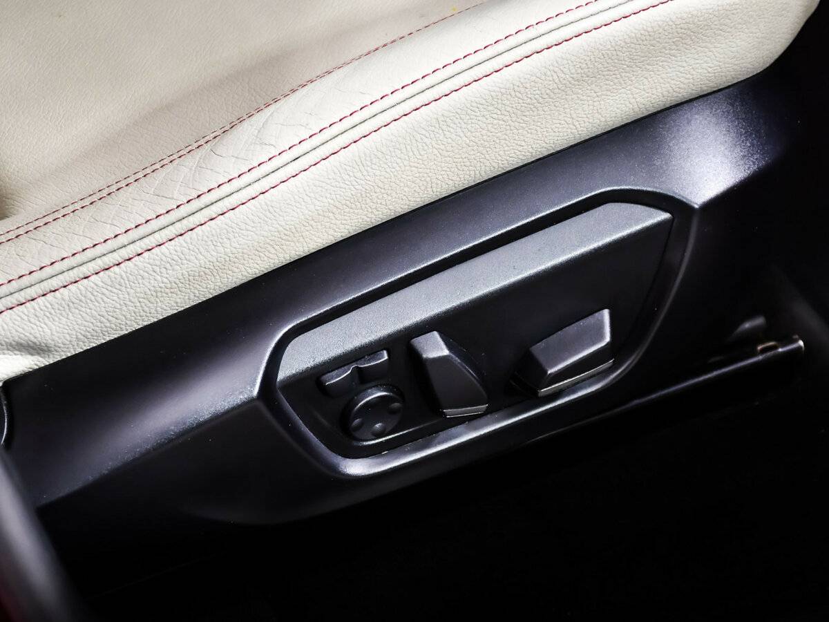 Б/У БМВ Икс4 2014 года. Фото: #15