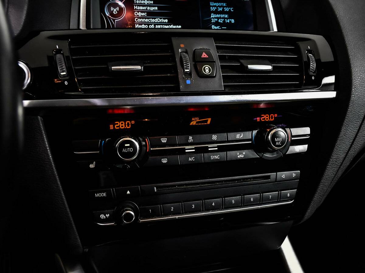 Б/У БМВ Икс4 2014 года. Фото: #18