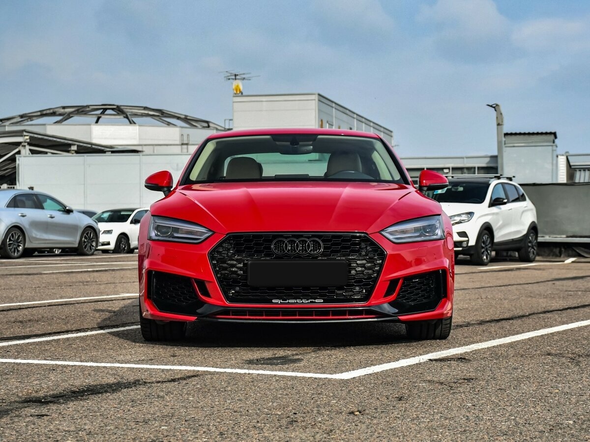 Б/У Ауди А5 2017 года. Фото: #1