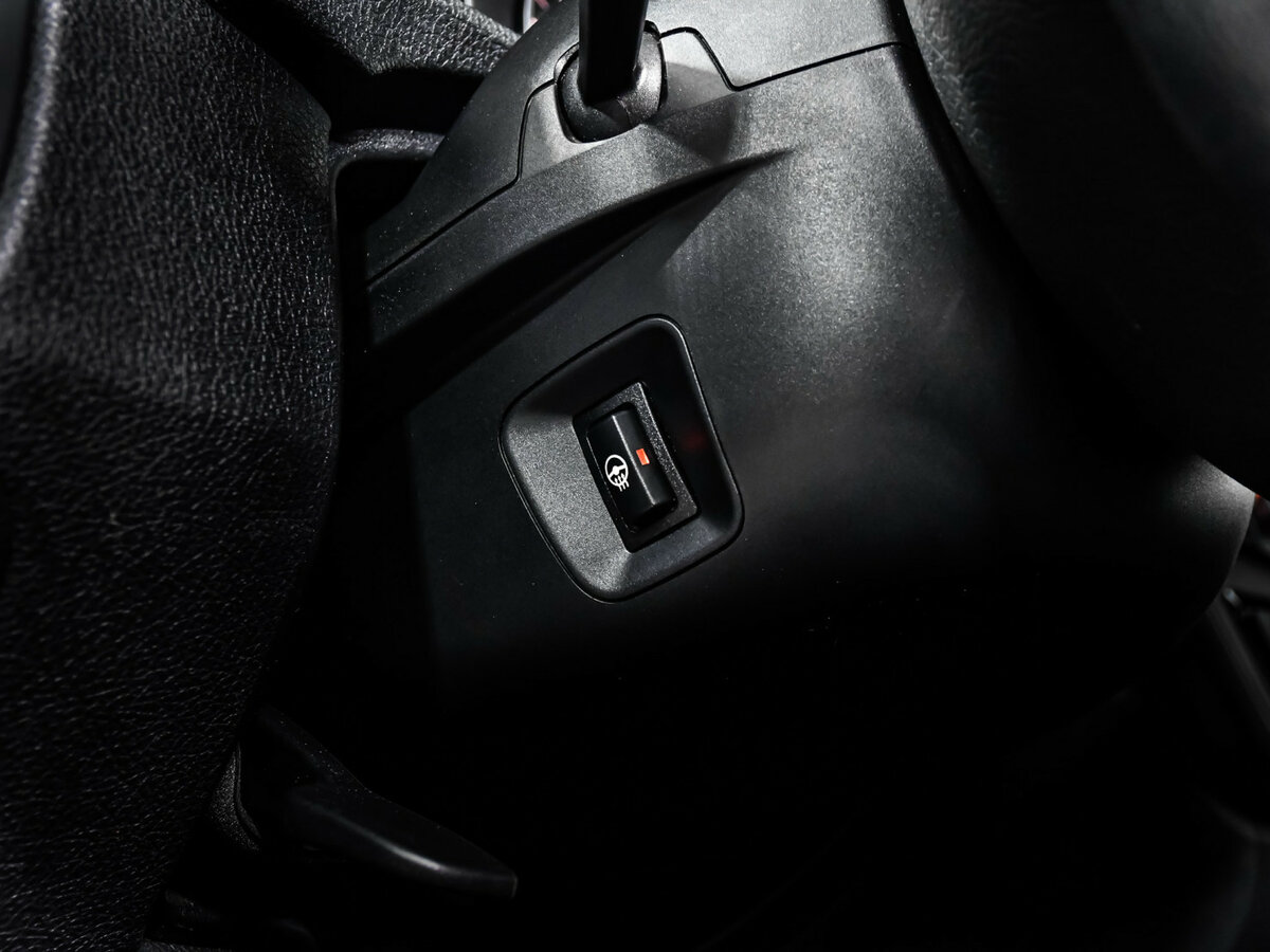 Б/У БМВ 3 серии 2013 года. Фото: #12