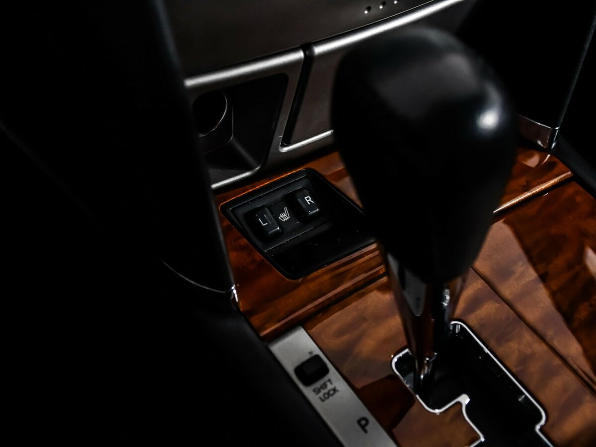 Б/У Тойота Камри 2008 года. Фото: #14