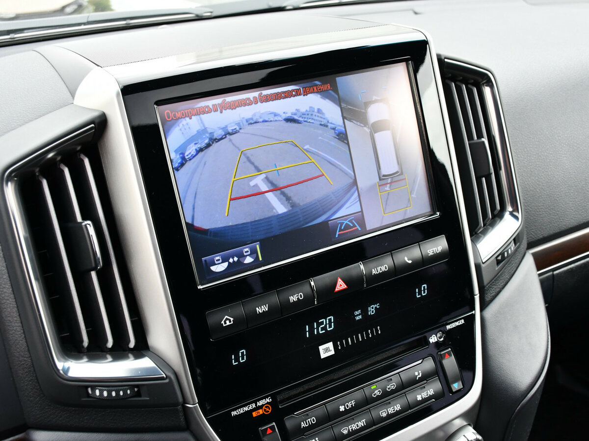 Б/У Тойота Лэнд Крузер 2017 года. Фото: #13