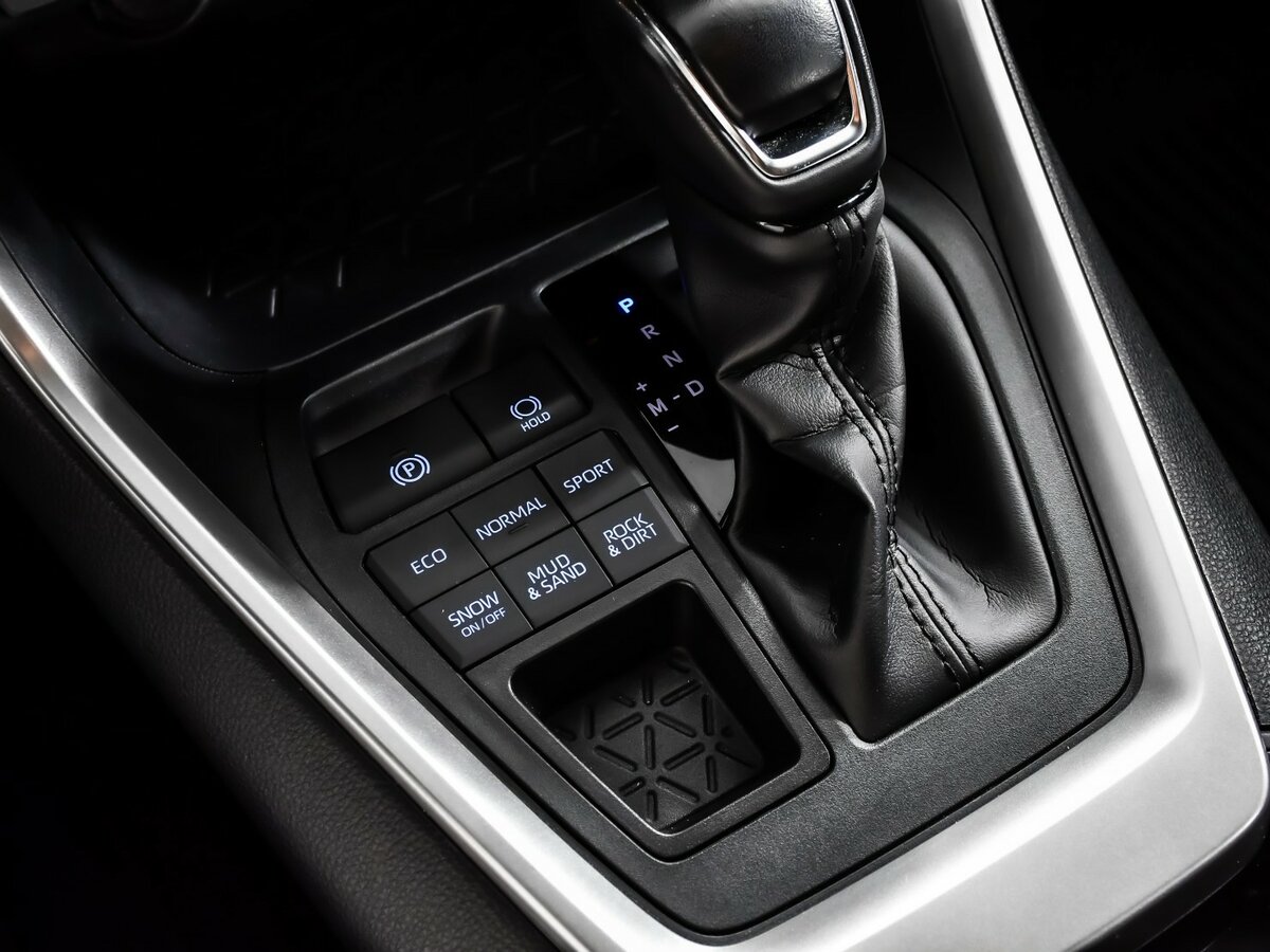 Б/У Тойота Рав4 2021 года. Фото: #15