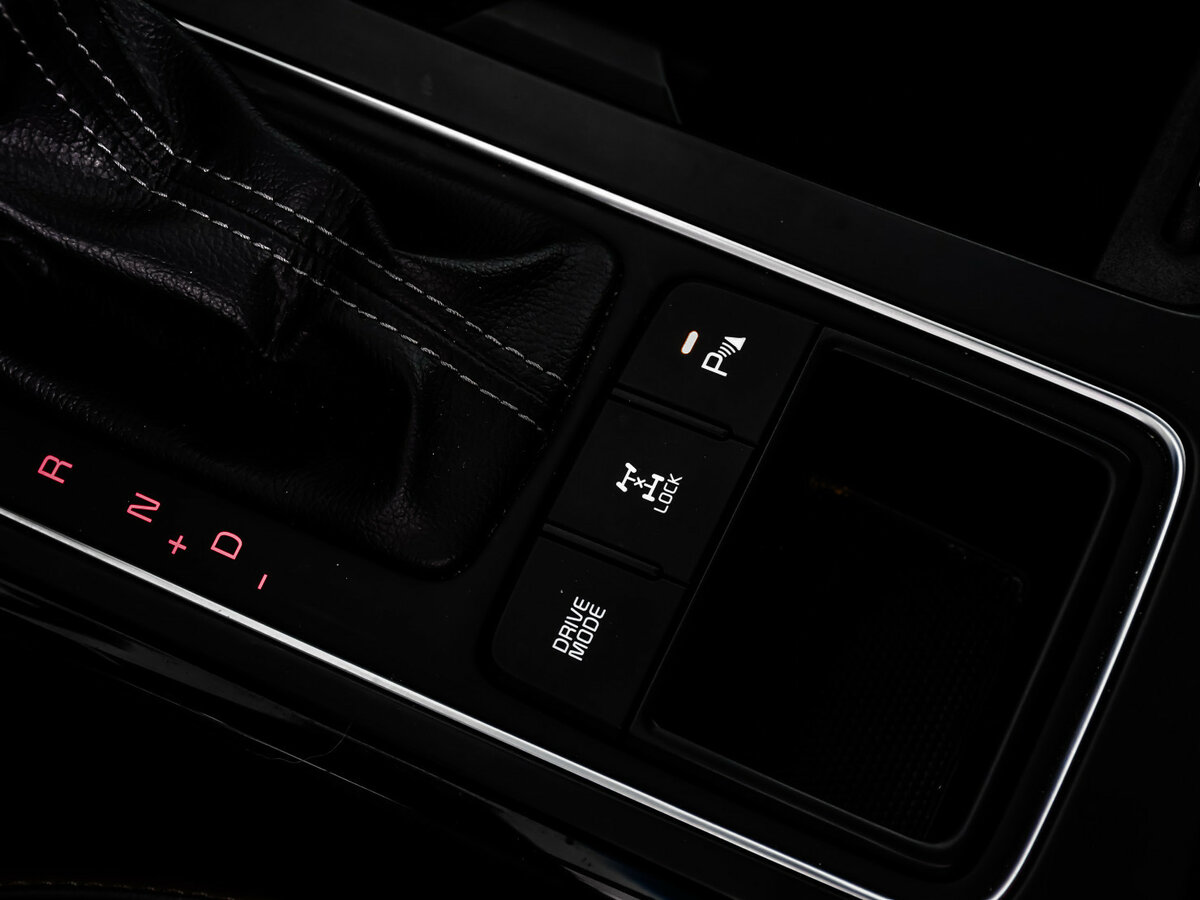 Б/У Киа Соренто 2019 года. Фото: #16