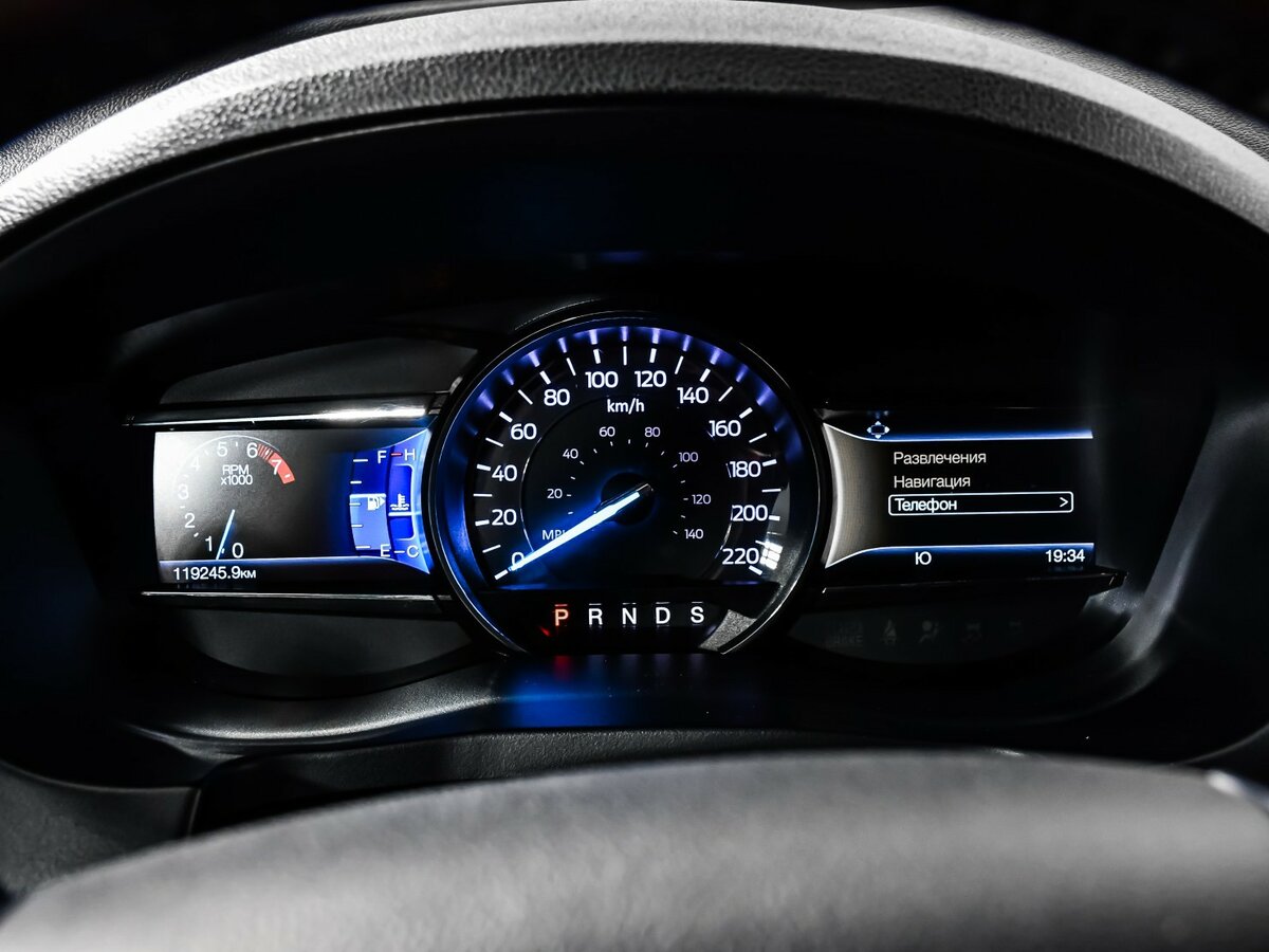 Б/У Форд Експлорер 2018 года. Фото: #9