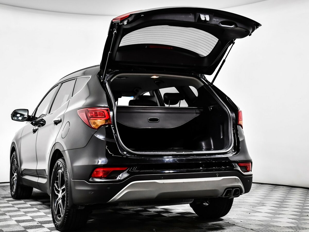 Б/У Хендай Санта Фе 2017 года. Фото: #13