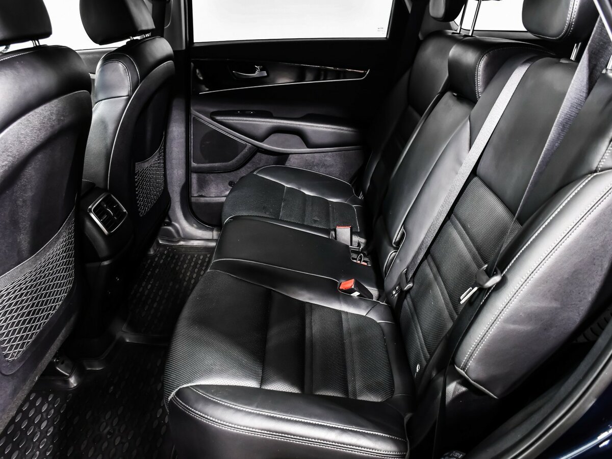 Б/У Киа Соренто 2019 года. Фото: #9