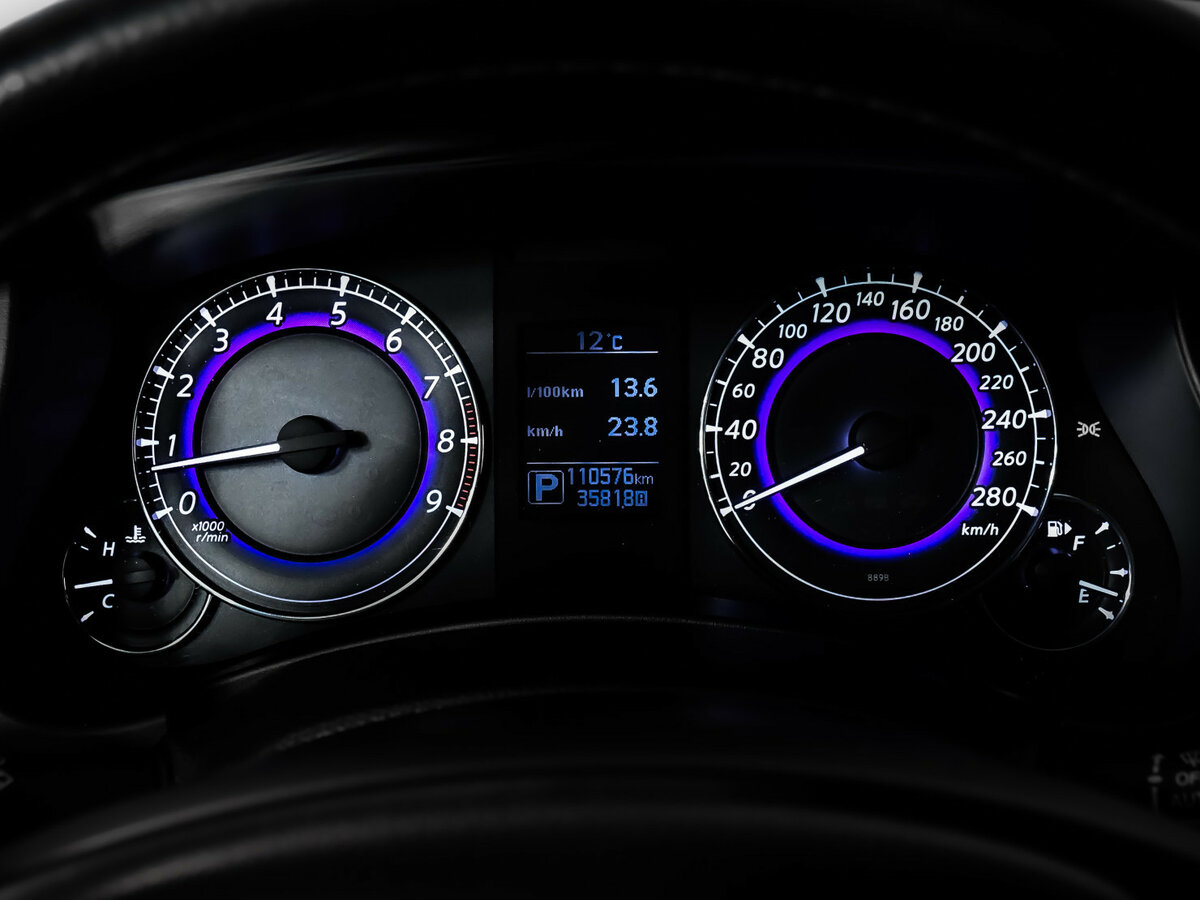 Б/У Инфинити К-Икс50 2015 года. Фото: #7