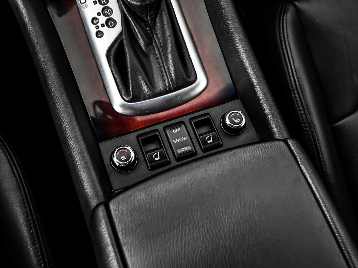 Б/У Инфинити К-Икс50 2015 года. Фото: #14