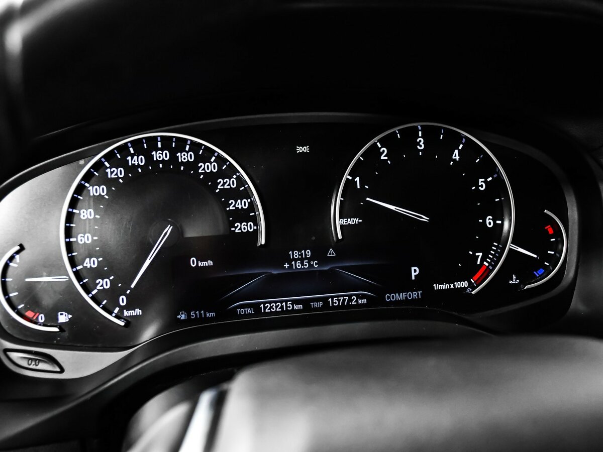 Б/У БМВ Икс3 2018 года. Фото: #7