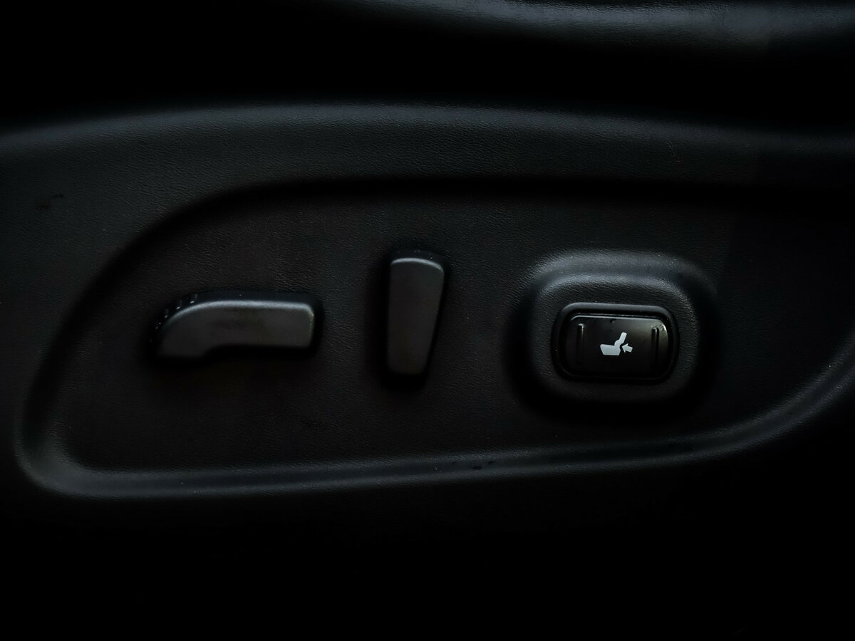 Б/У Инфинити К-Икс60 2014 года. Фото: #17