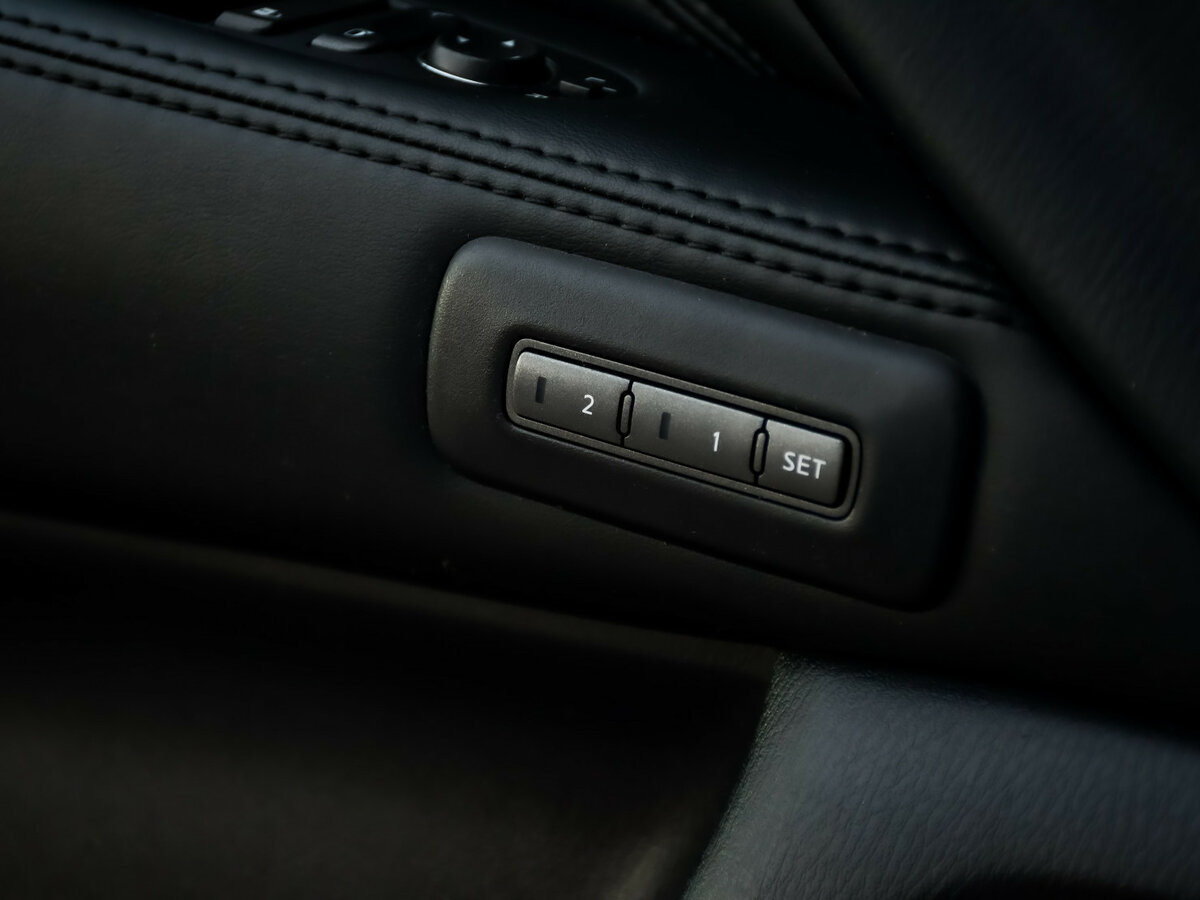 Б/У Инфинити К-Икс60 2014 года. Фото: #18