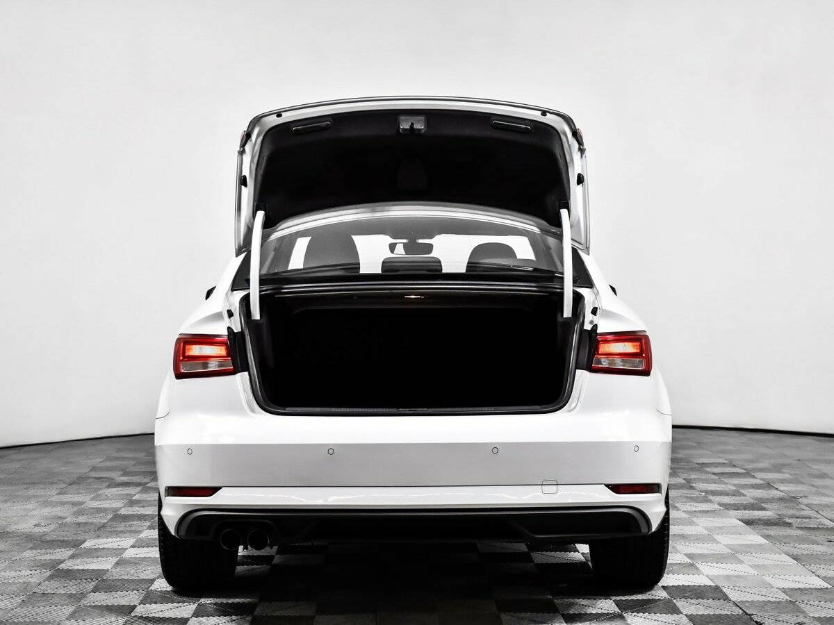 Б/У Ауди А3 2019 года. Фото: #13