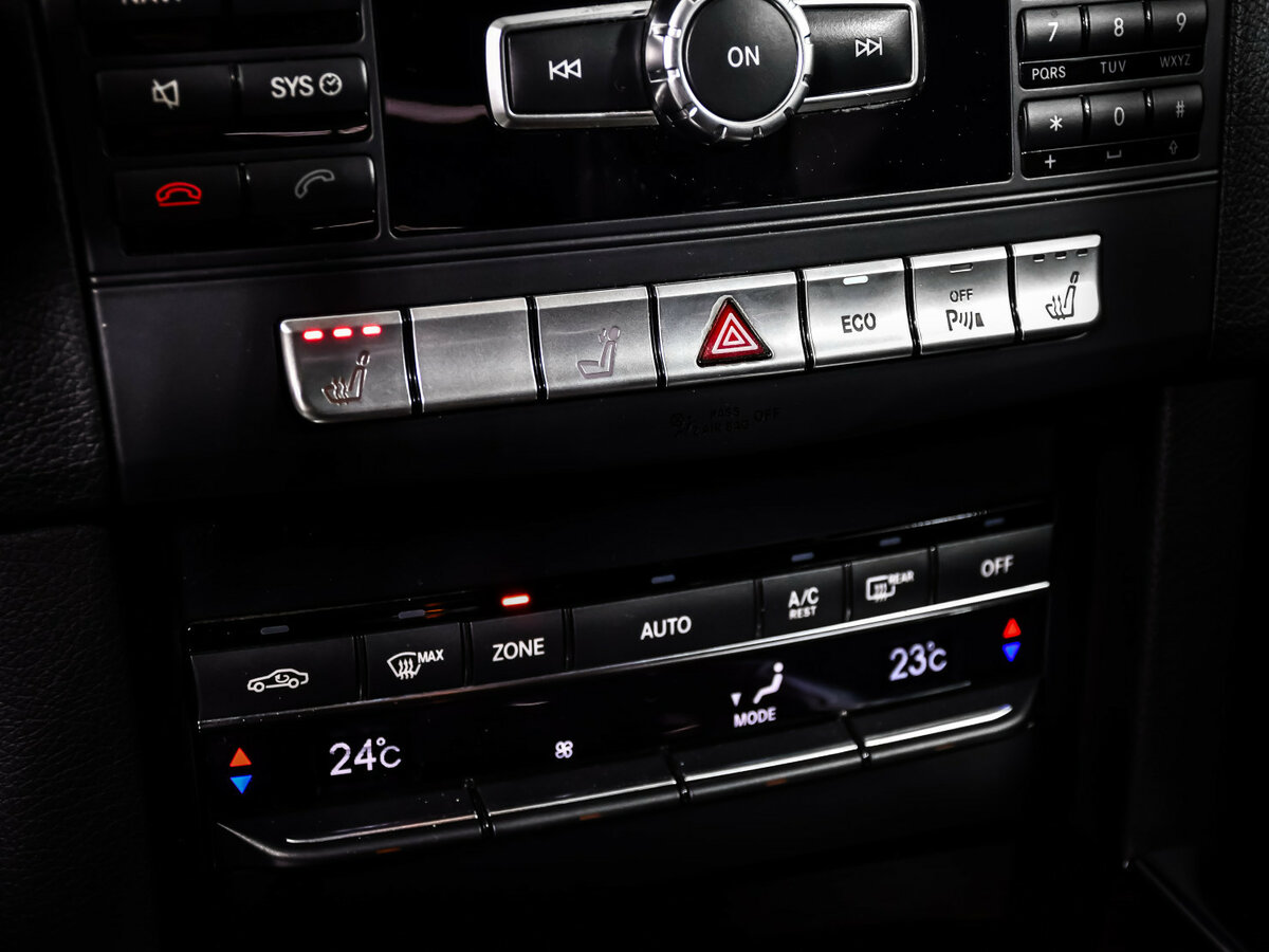 Б/У Мерседес-Бенц Е-Класс 2013 года. Фото: #14