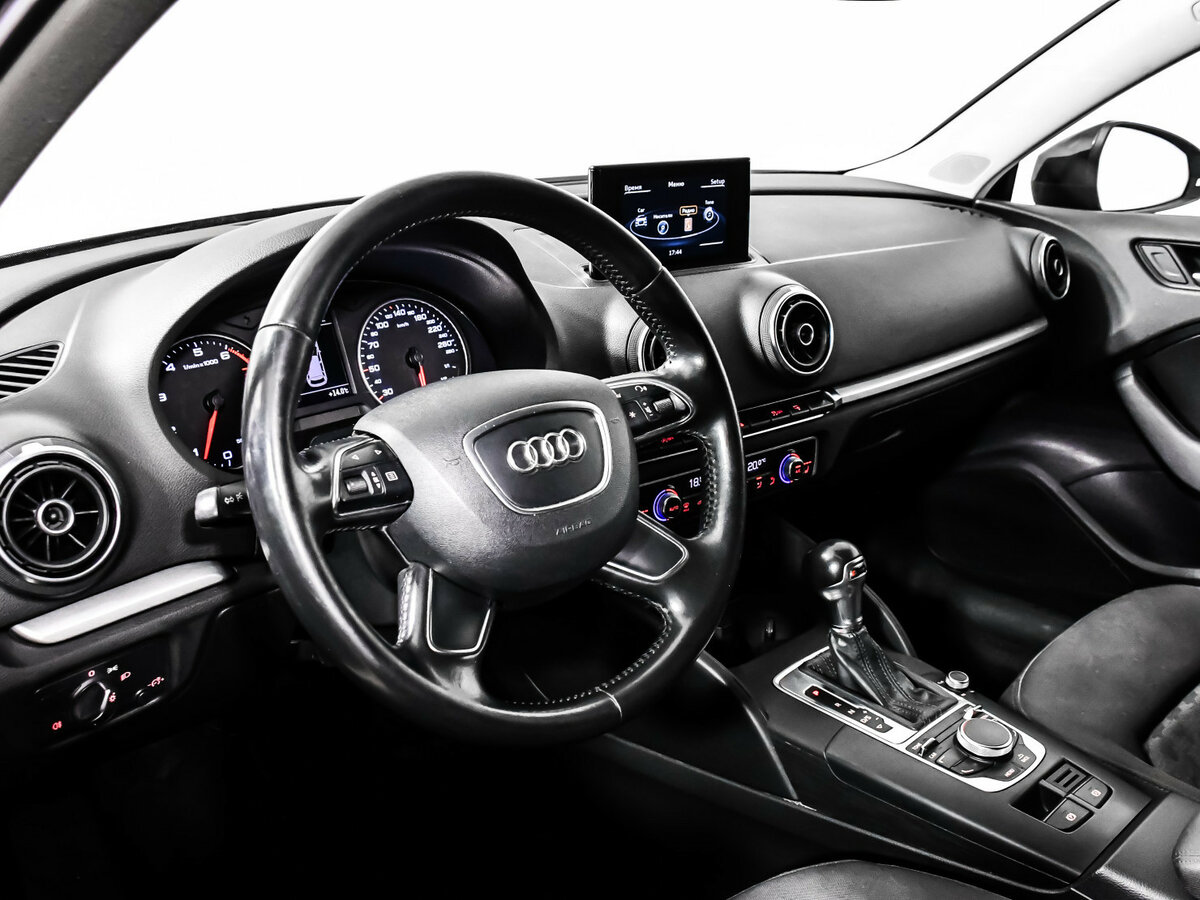 Б/У Ауди А3 2015 года. Фото: #10