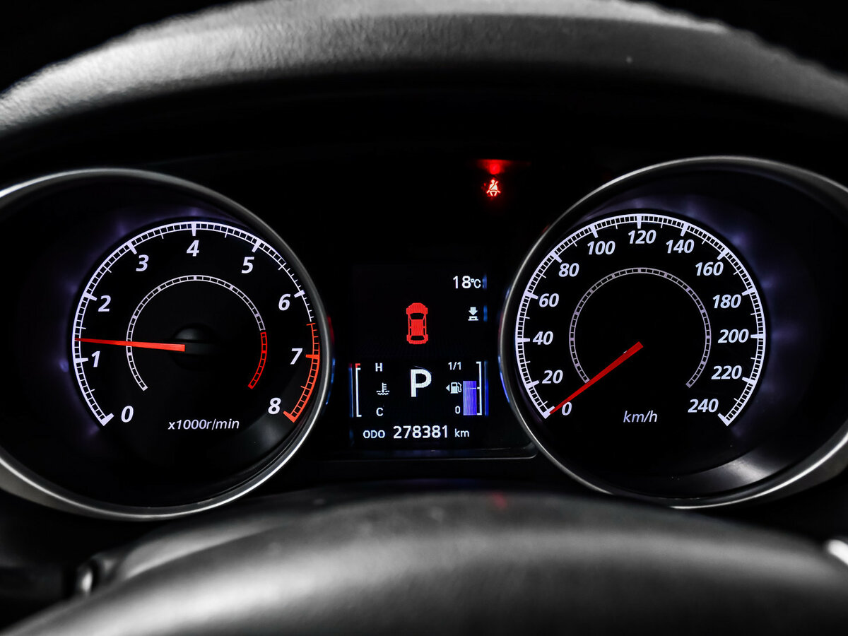 Б/У Митсубиши АС-Икс 2011 года. Фото: #8