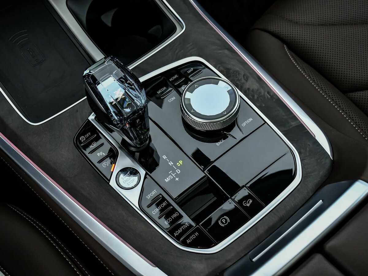 Б/У БМВ Икс5 2023 года. Фото: #19