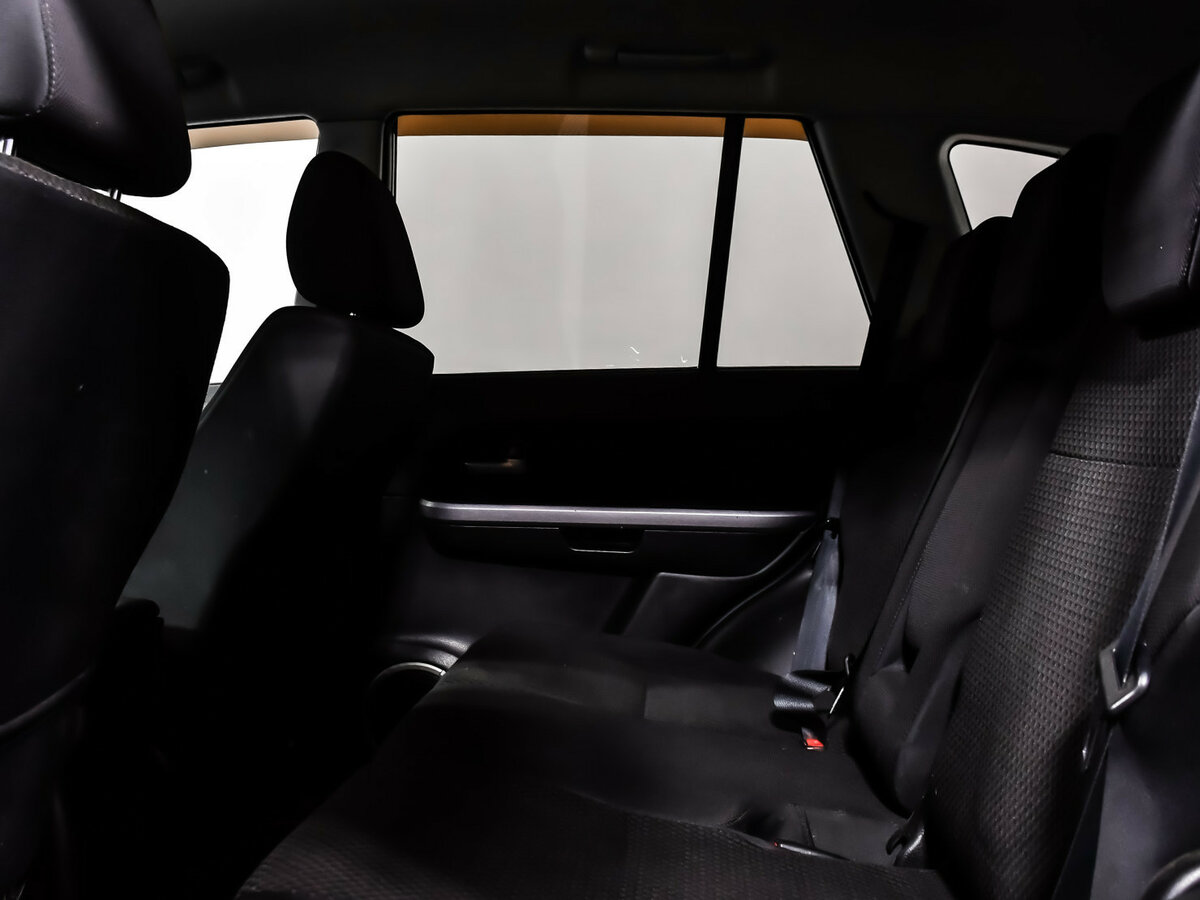 Б/У Сузуки Гранд Витара 2010 года. Фото: #12