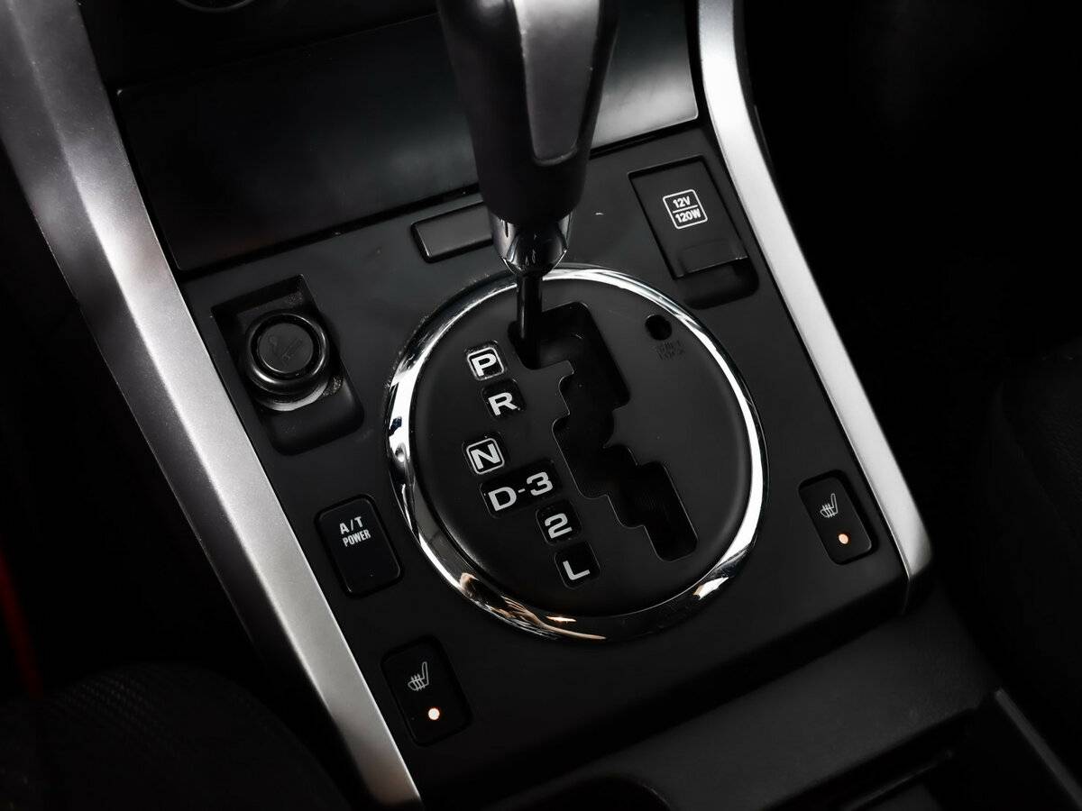 Б/У Сузуки Гранд Витара 2010 года. Фото: #13